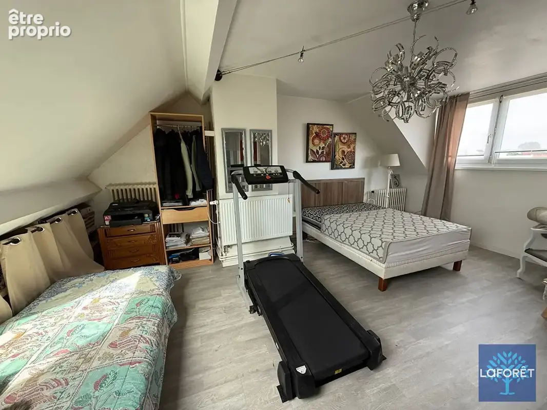 Grande-synthe secteur saint-jacques  120 m², 4 chambres, garage et espace annexe - photo 14