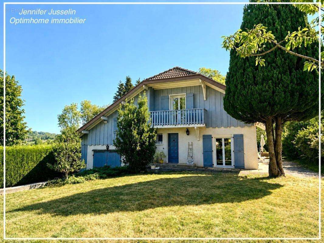 Maison à PERRIGNIER