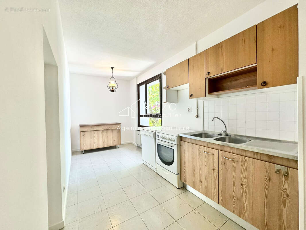 Appartement à MEYTHET
