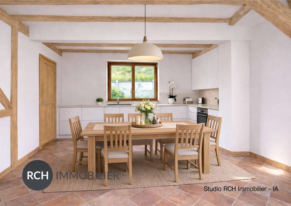 Maison à HOUDAN