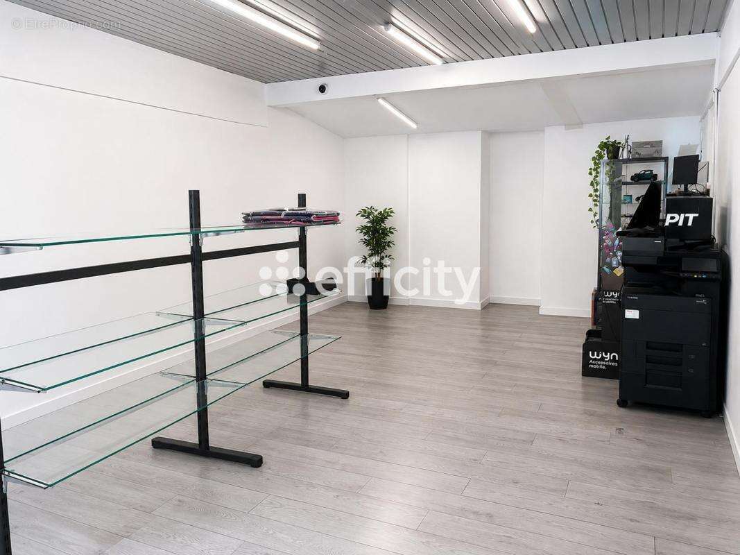 Locaux/Biens immobiliers - photo 4