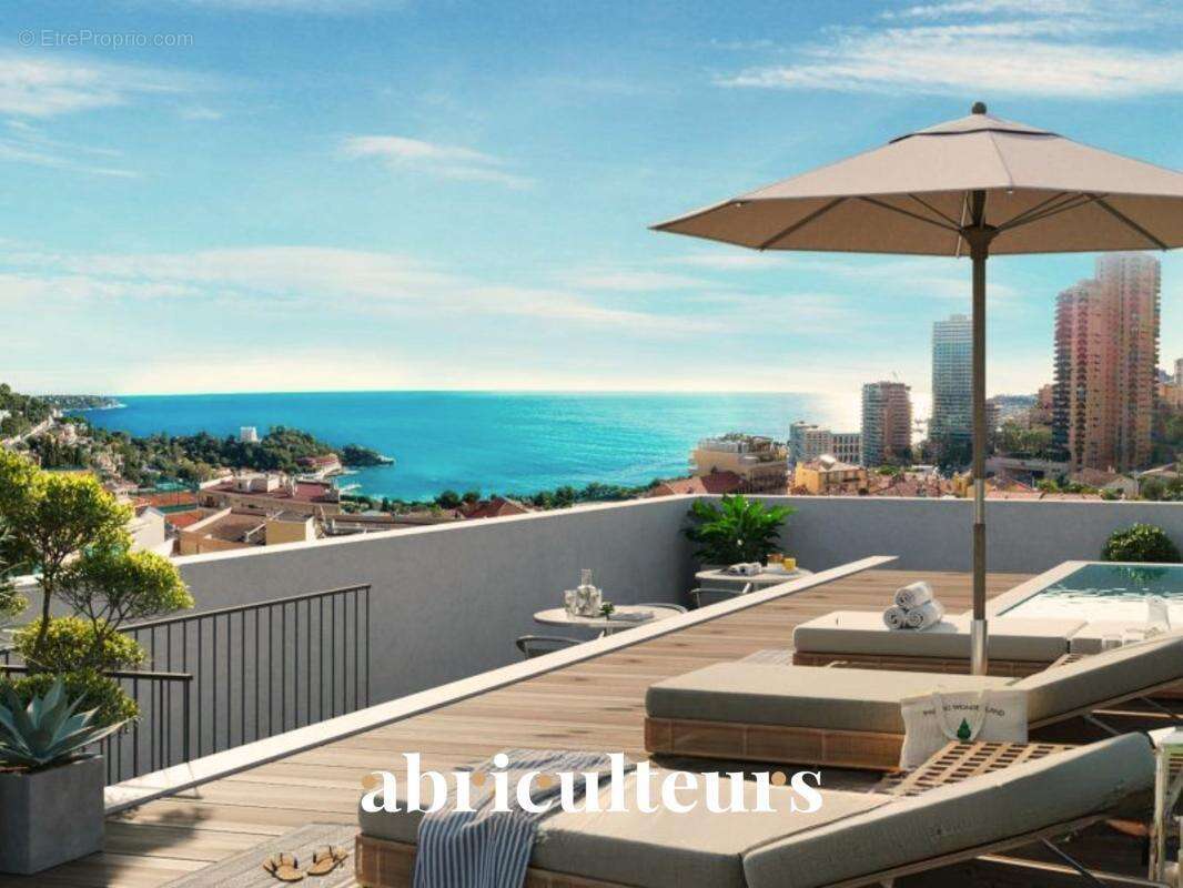 Appartement de standing avec un balcon intimiste en vente à Roquebrune-Cap-Martin (06190) - photo 4
