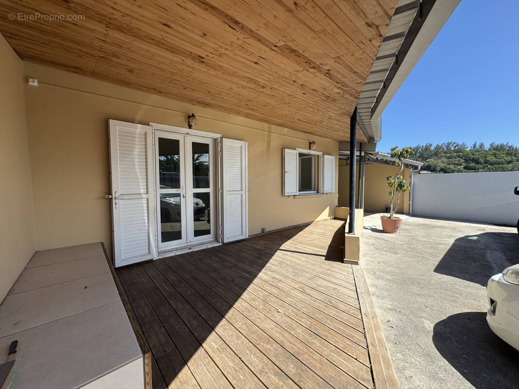 Maison à SAINT-JOSEPH