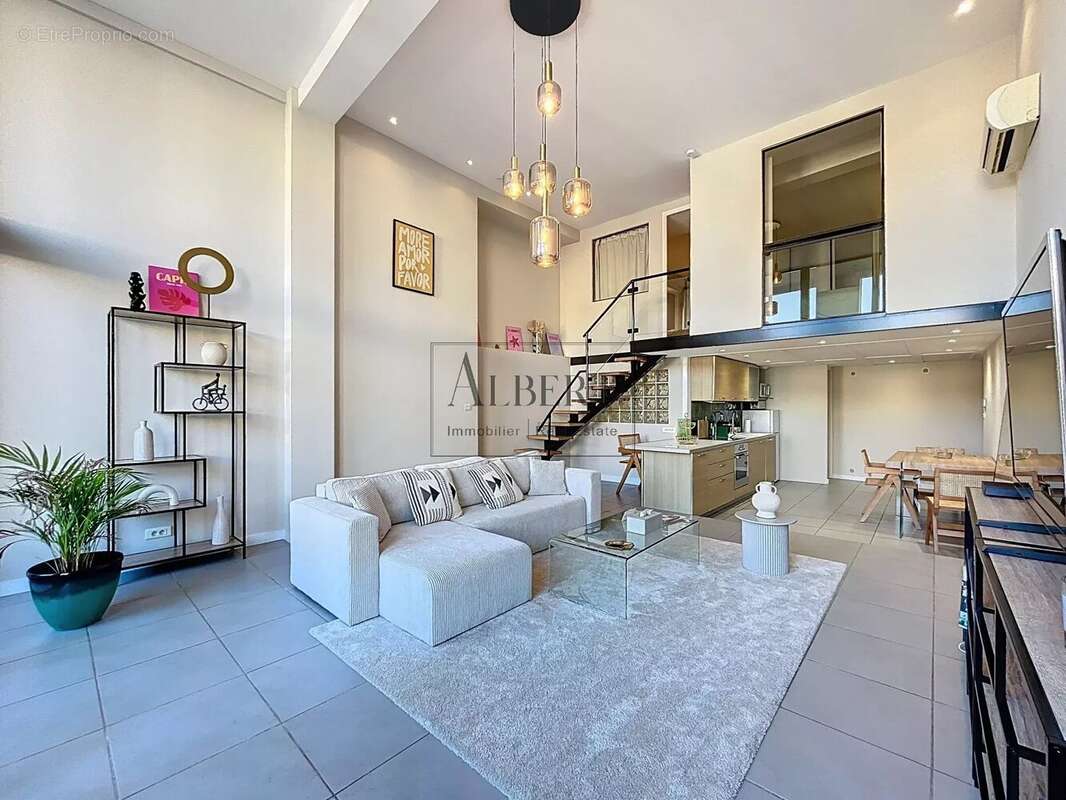 Appartement à VILLEFRANCHE-SUR-MER