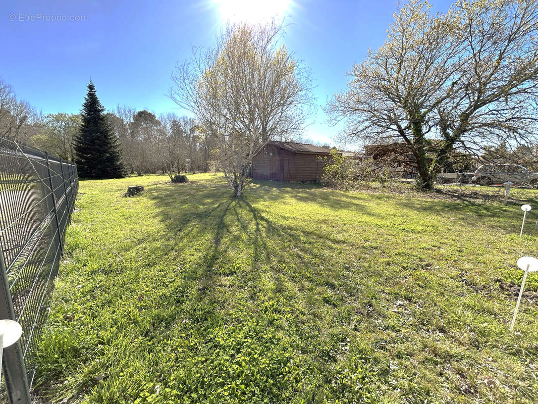 Terrain à BELIN-BELIET