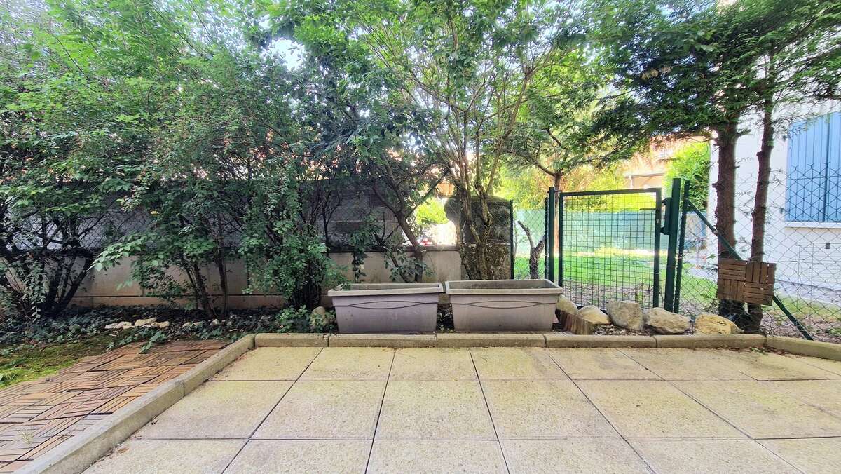 Beaumont le Châble (74160) : T3 avec un extérieur et un garage - photo 2