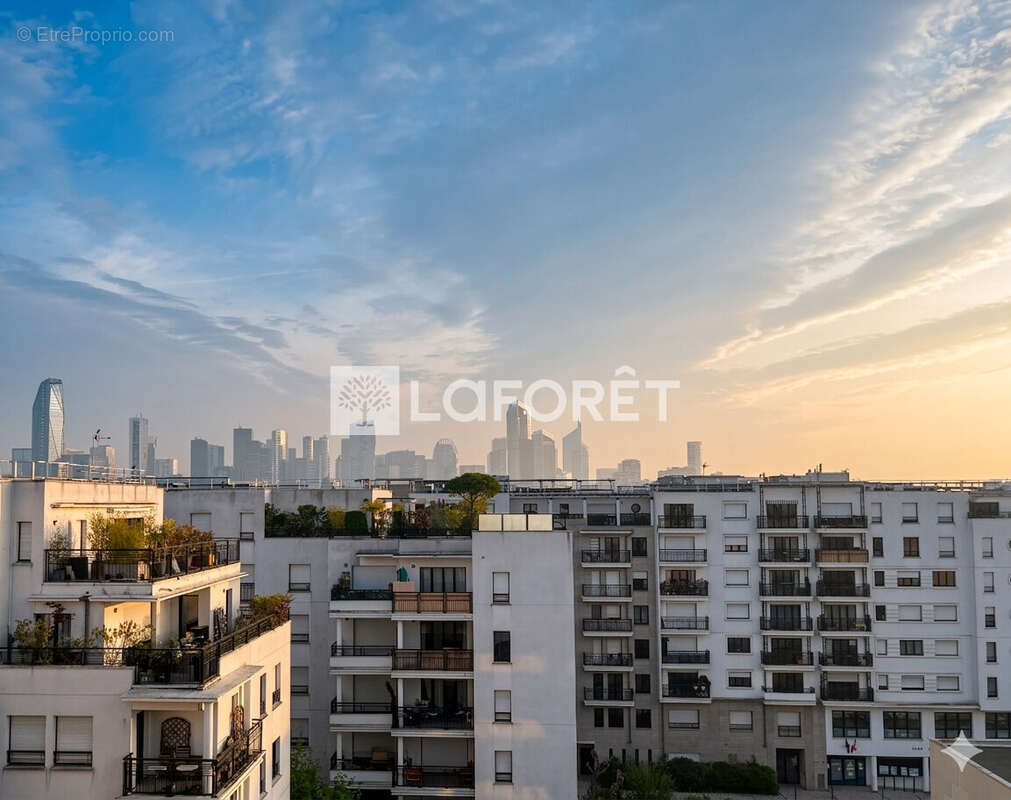 Appartement à SURESNES