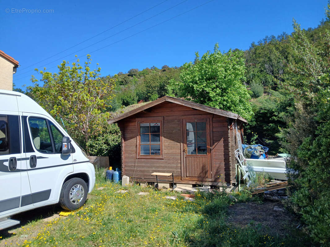 Maison à REYNES