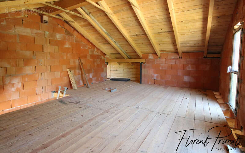 Maison à vendre 5 pièces CULOZ (01) - photo 13