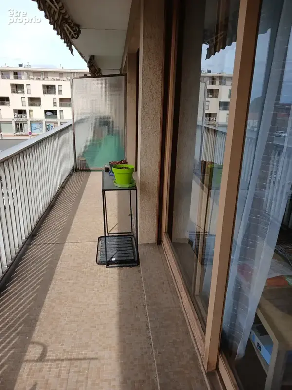 Appartement de 64,61 m2 m2 centre ville de Feurs - photo 2