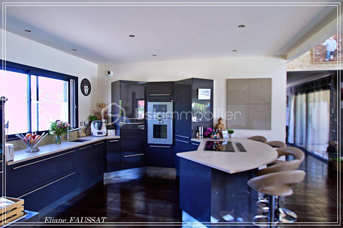 Maison contemporaine d'exception, 235 m² de bien être et d'art de vivre sur 1818 m² de terrain - photo 12