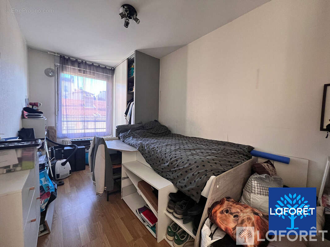 Appartement à OULLINS