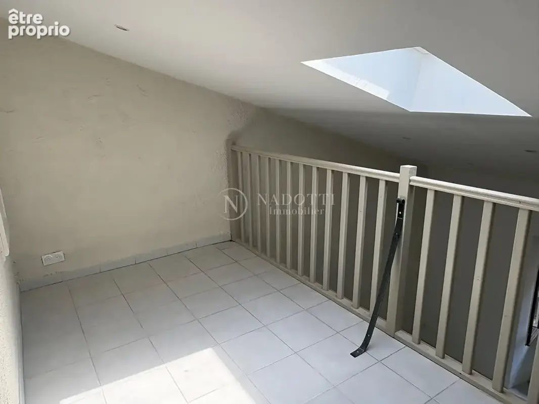 Ensemble immobilier avec garage et cave - Lauris 84 (30mn Aix-en-Pce) - photo 11