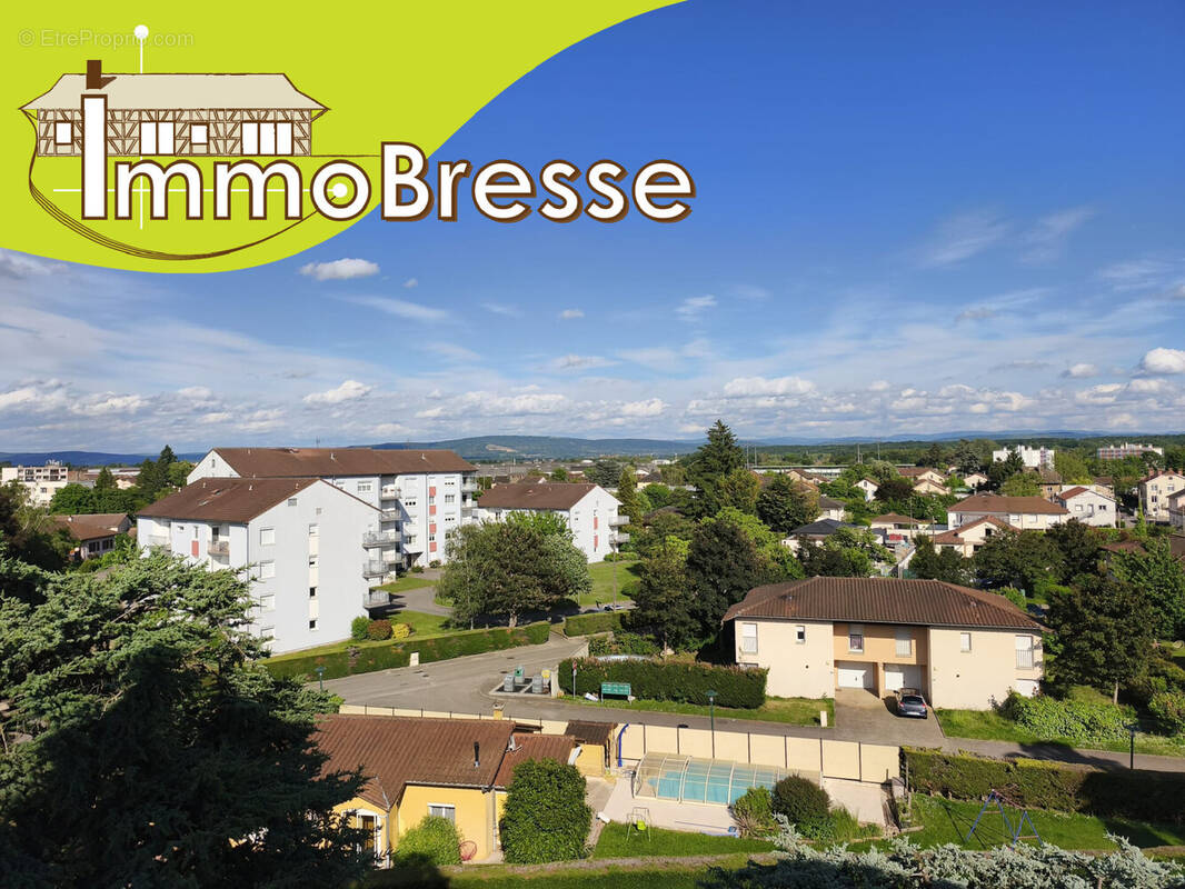 Appartement à PERONNAS