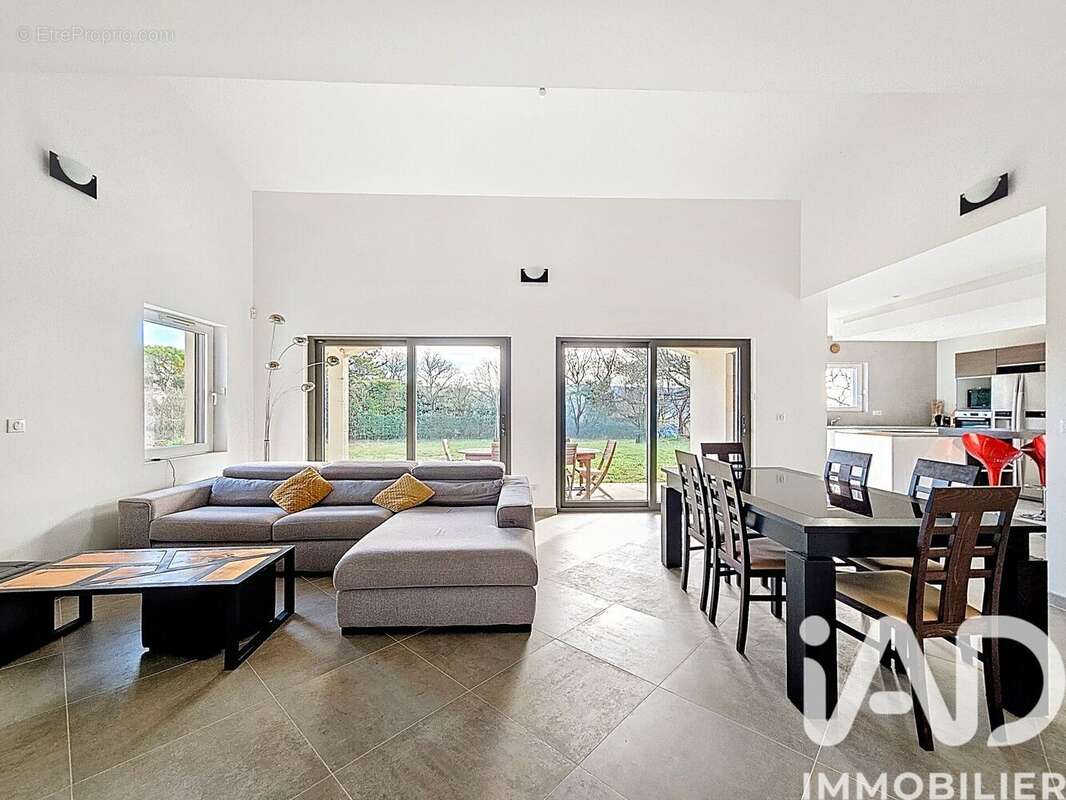Photo 7 - Maison à CABRIERES-D'AVIGNON