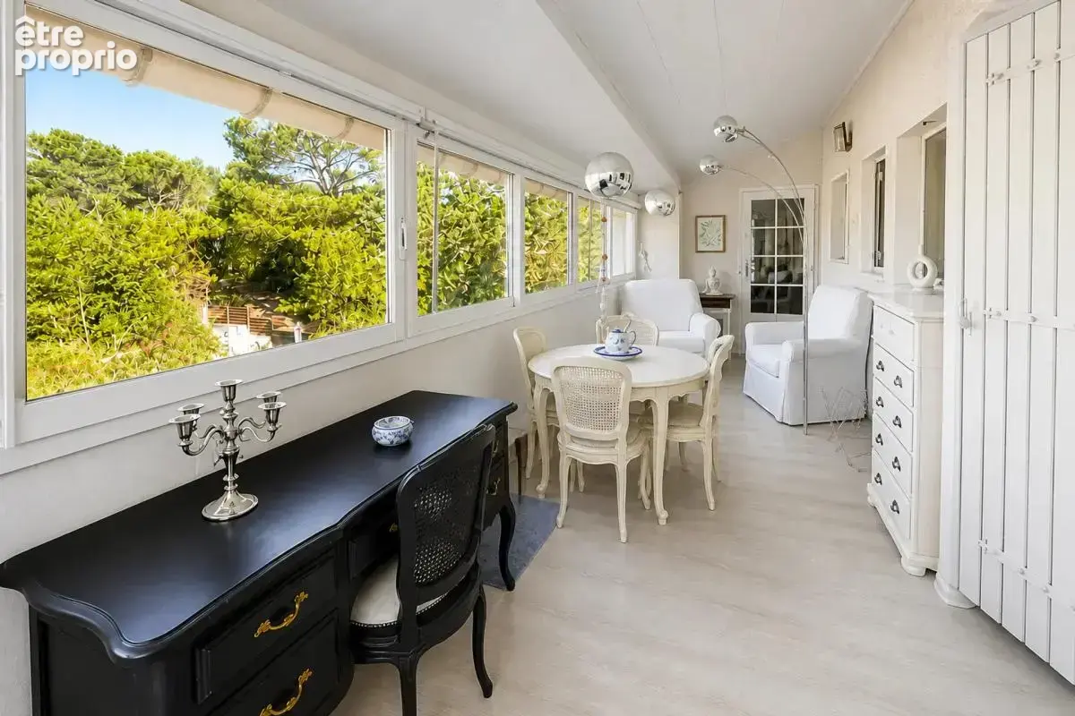 Maison de 9 pièces de 240 m² dans environnement privilégié - photo 11