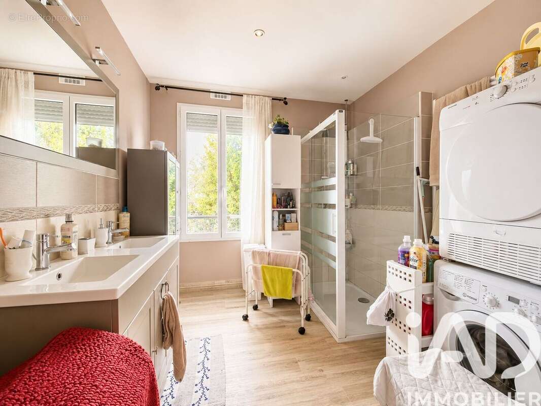 Photo 7 - Appartement à BRIVE-LA-GAILLARDE