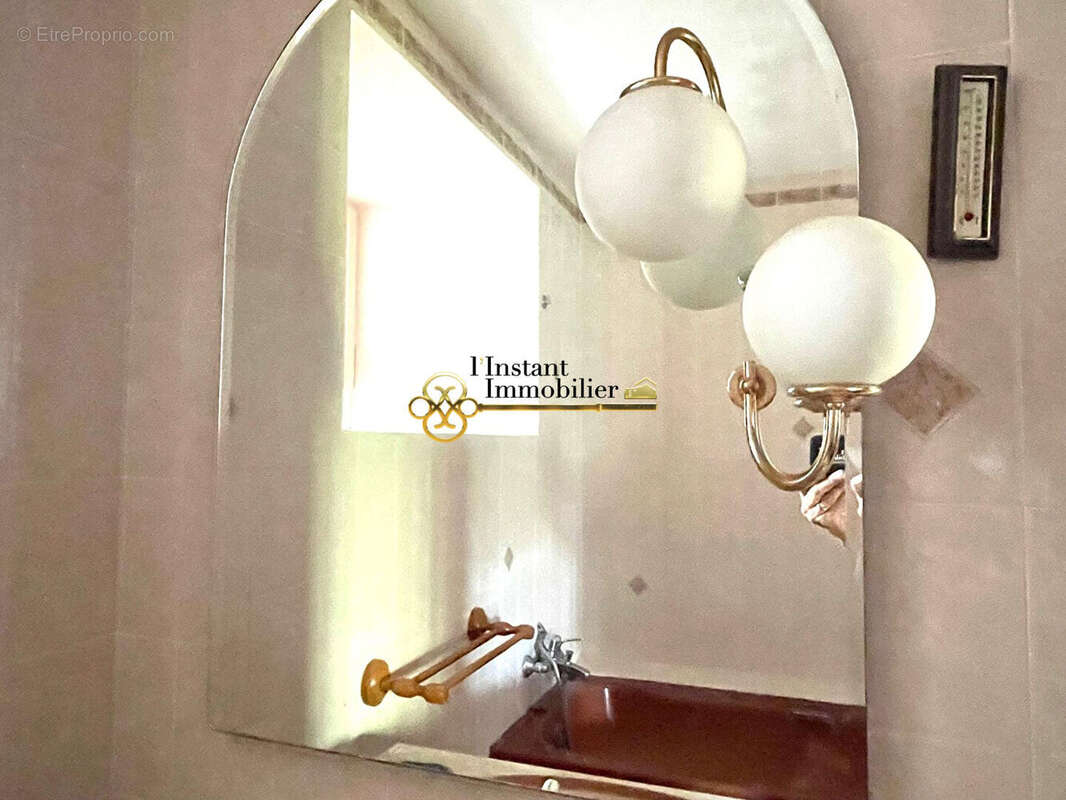 Maison à SAINT-JEAN-DU-DOIGT