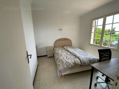 Maison à LES ISSAMBRES