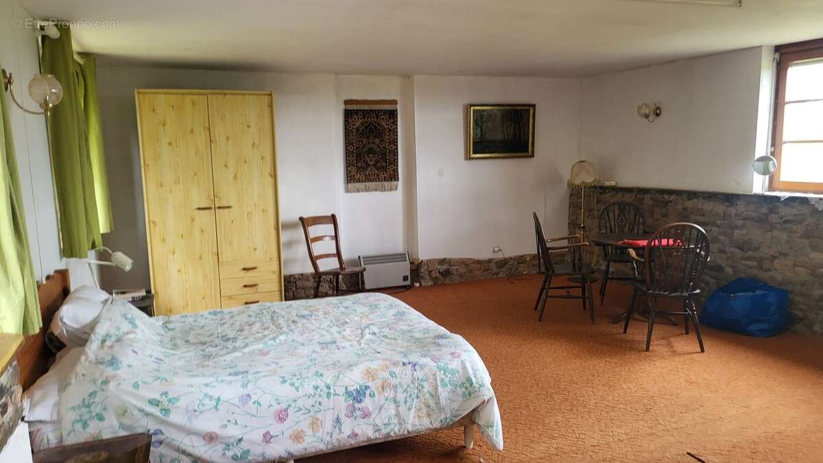 Maison à PONT-FARCY