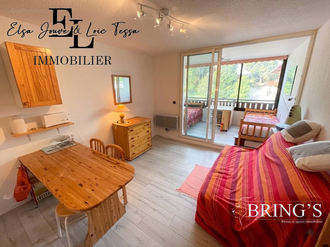 Appartement à LA CLUSE