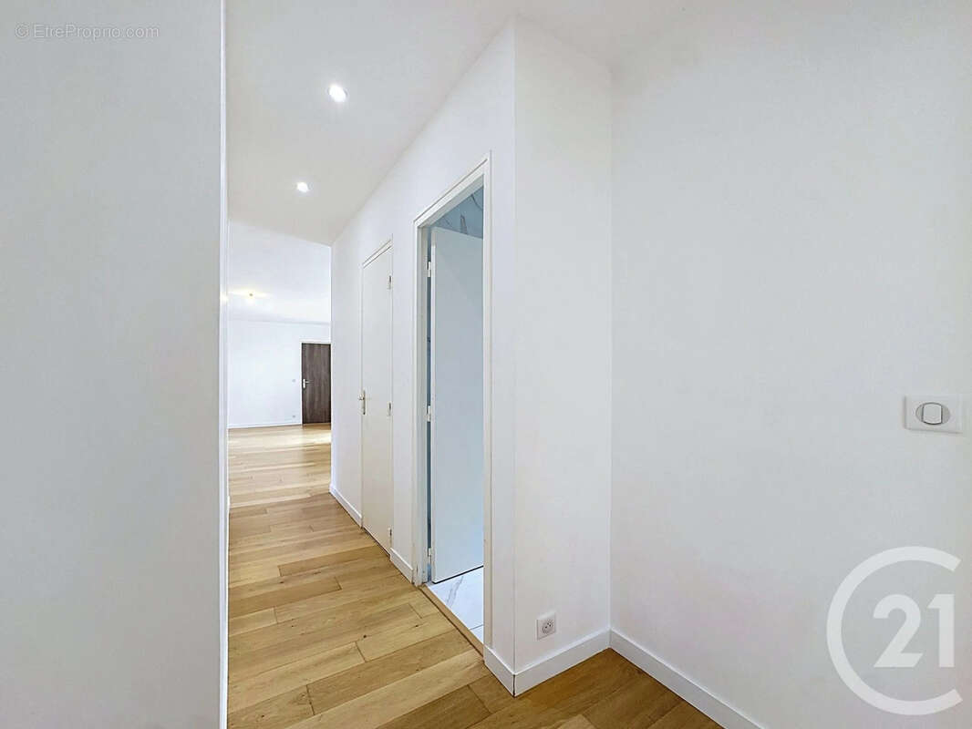 Appartement à FONTAINEBLEAU