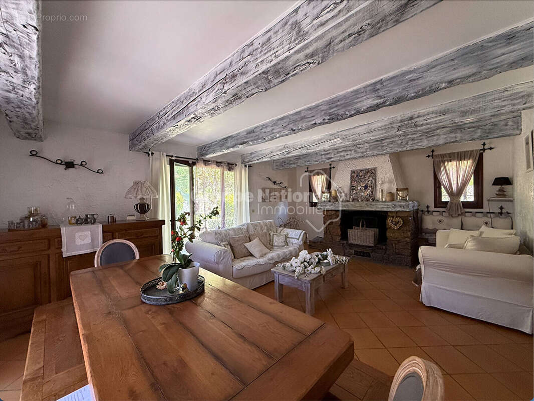 Maison à PEGOMAS