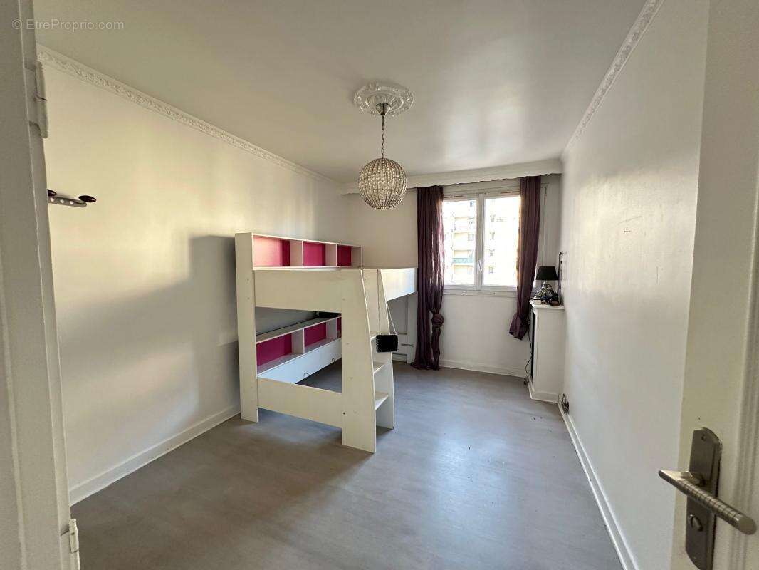 Appartement à SAINT-MAURICE