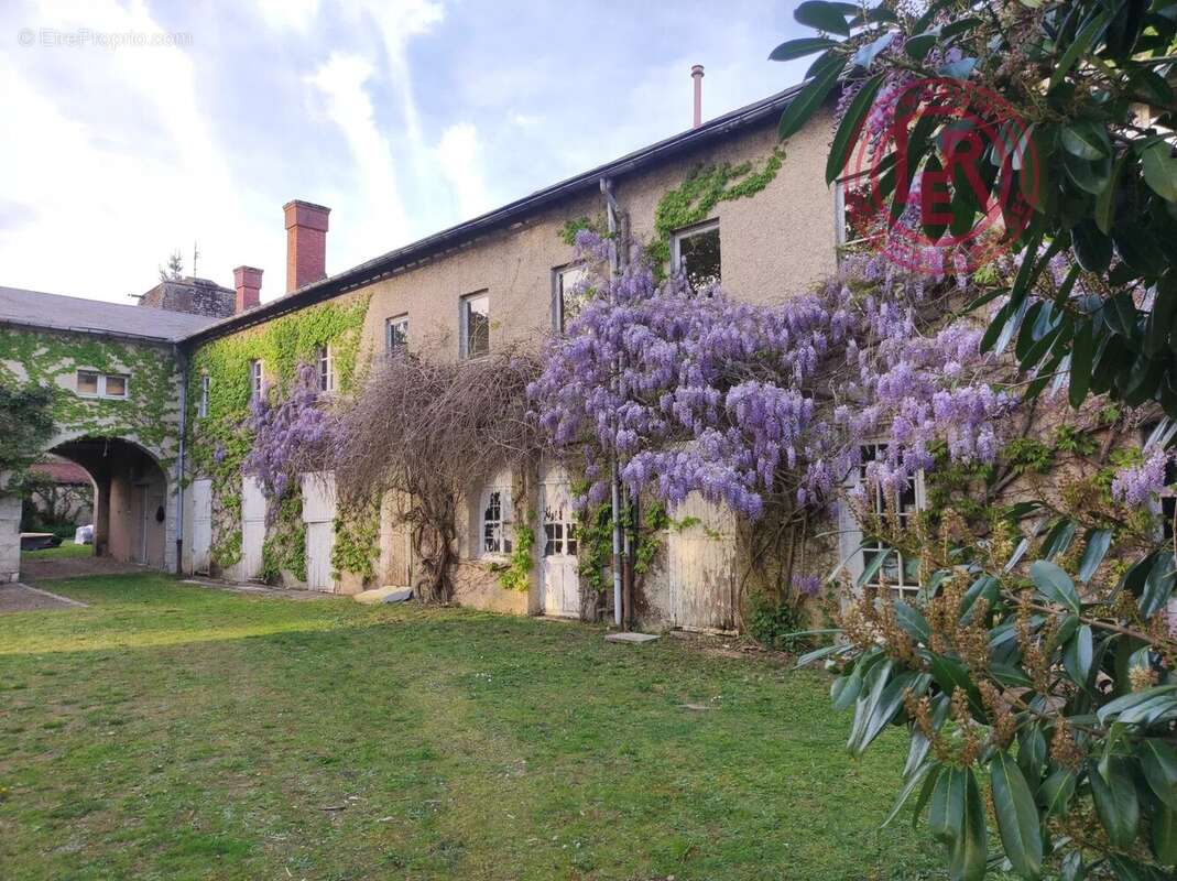 Maison à FONTENAY-SUR-LOING