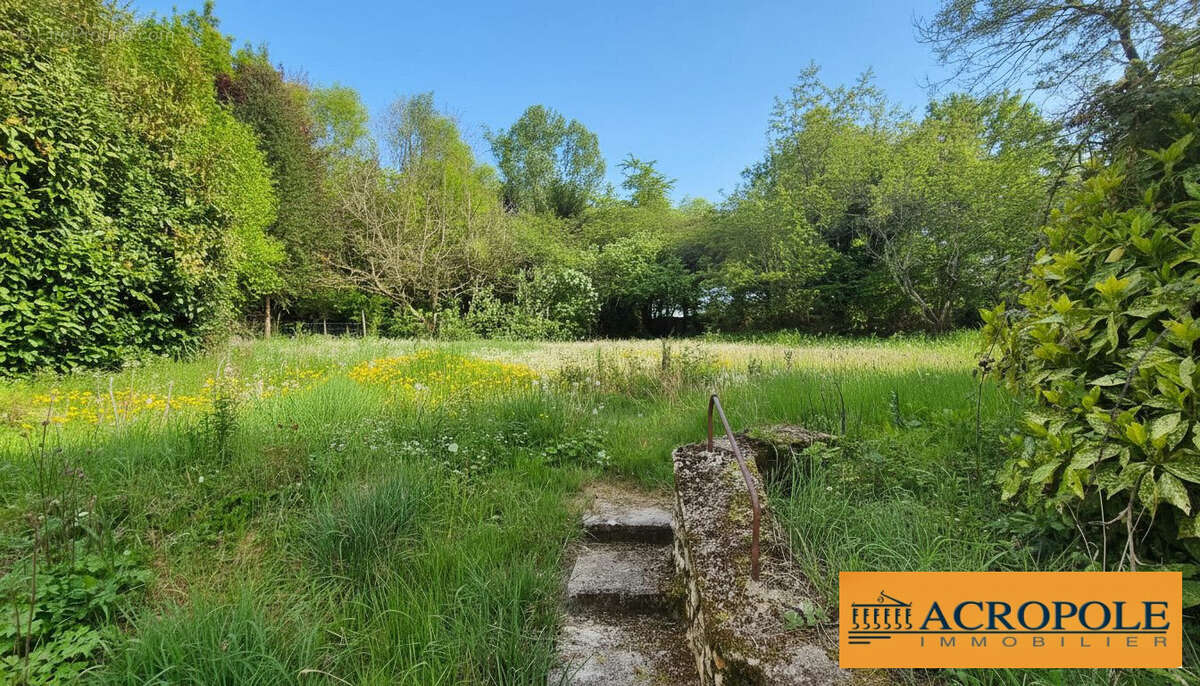 Maison à AUBIGNY-SUR-NERE