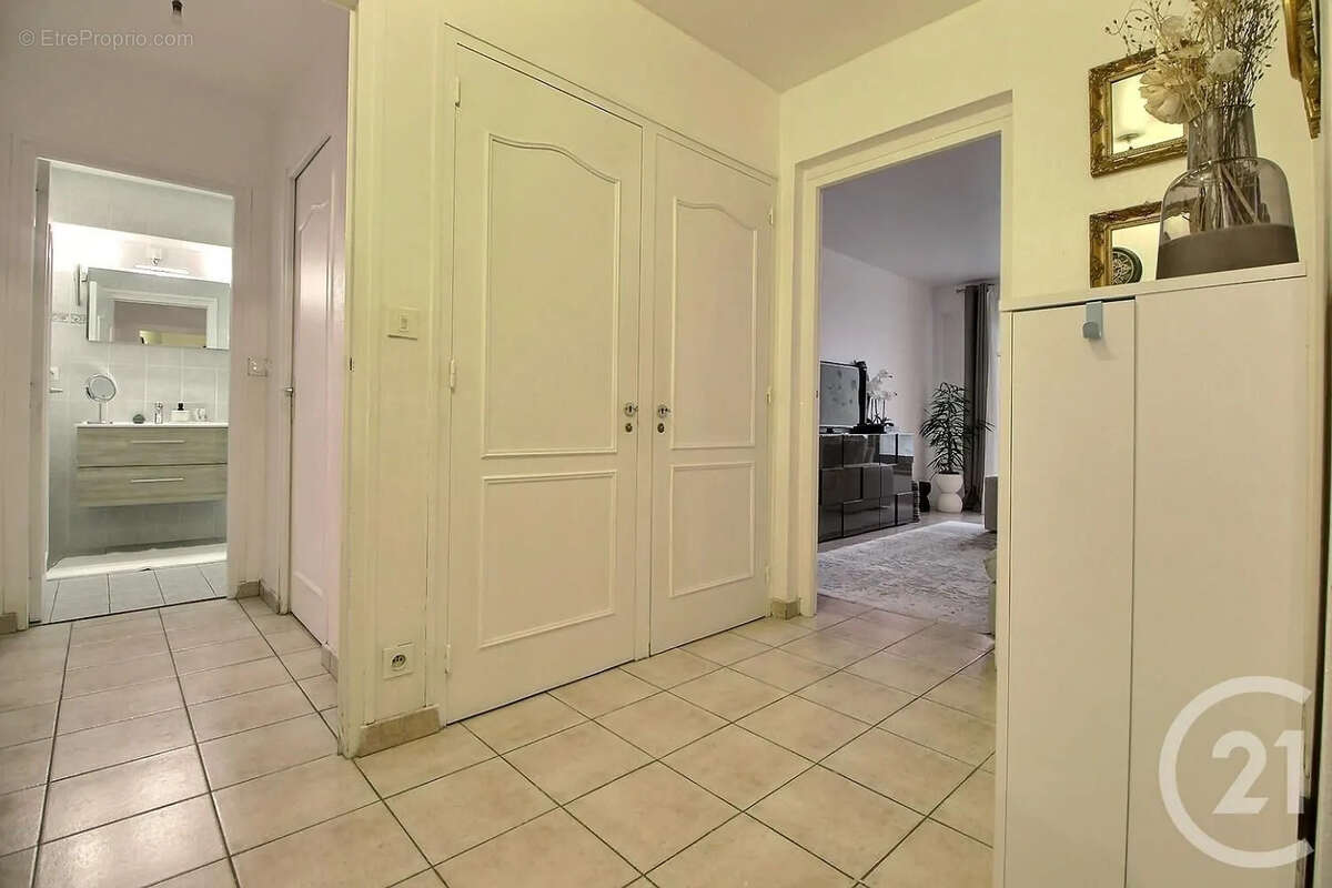 Appartement à EVIAN-LES-BAINS