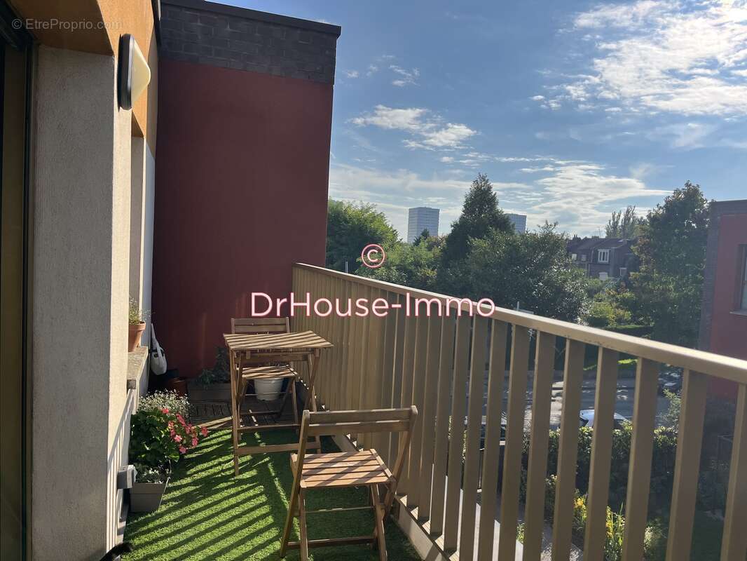 Appartement à MONS-EN-BAROEUL