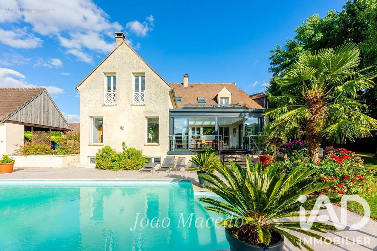 Photo 1 - Maison à HADANCOURT-LE-HAUT-CLOCHER
