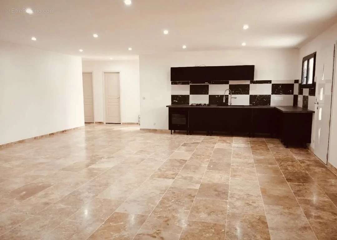 Maison à SAUSSIGNAC