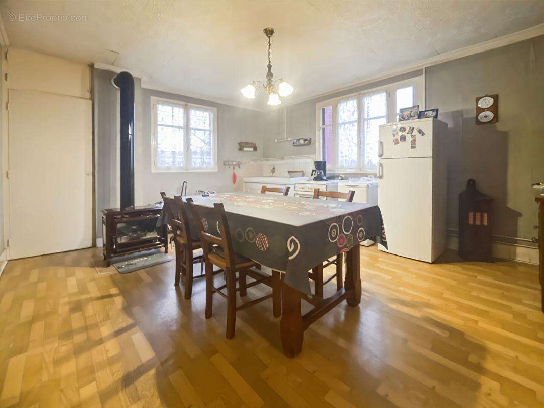 Maison à VILLERS-FARLAY