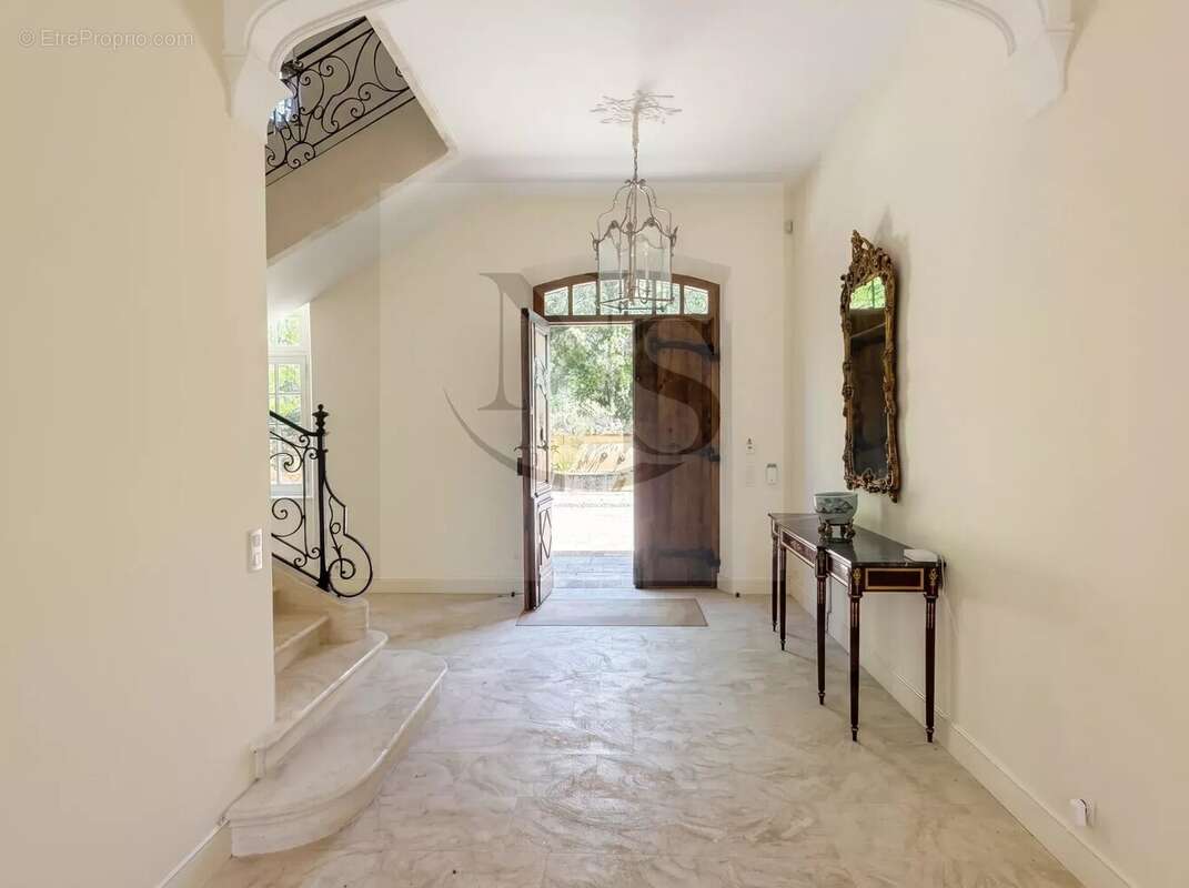 Aix-en-provence / grande bastide familiale d’exception - photo 29