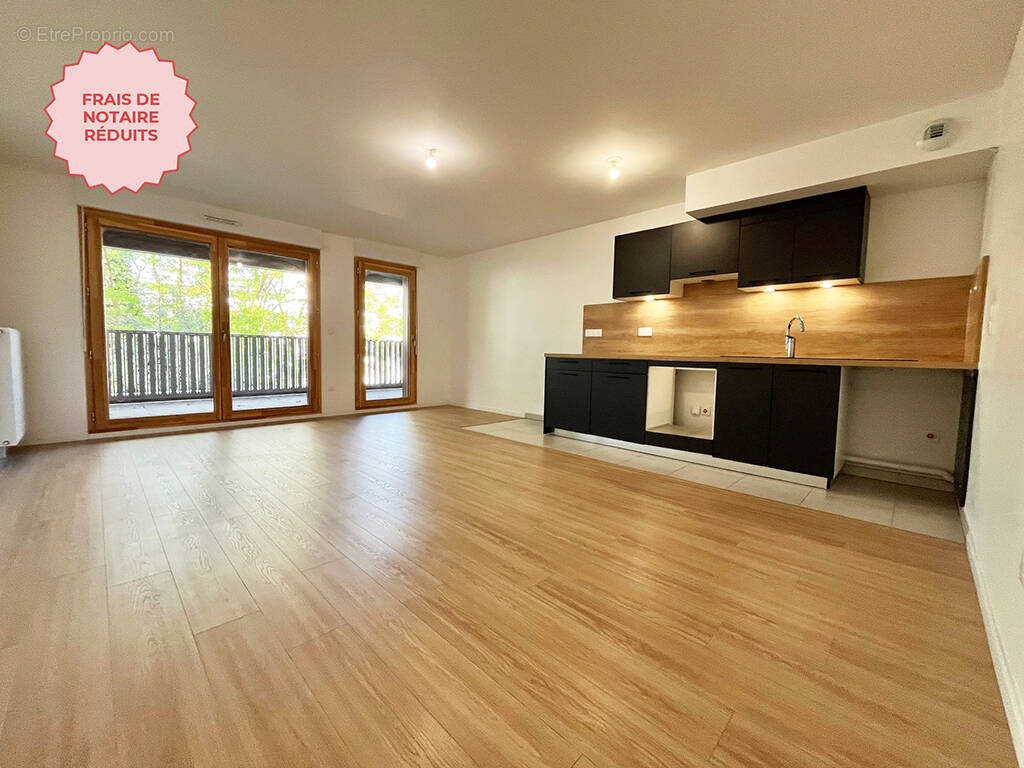 Appartement à SAINT-CYR-L'ECOLE