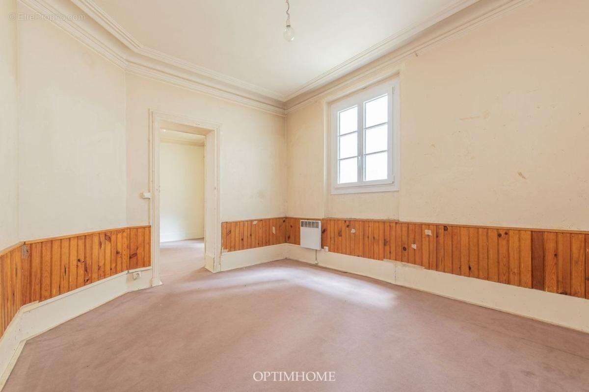 Appartement de 4 pièces en RDC / 60.94 m² - SAINT MANDE (94) Quartier Notre Dame - proche Bois de Vincennes - Fort potentiel - A - photo 8