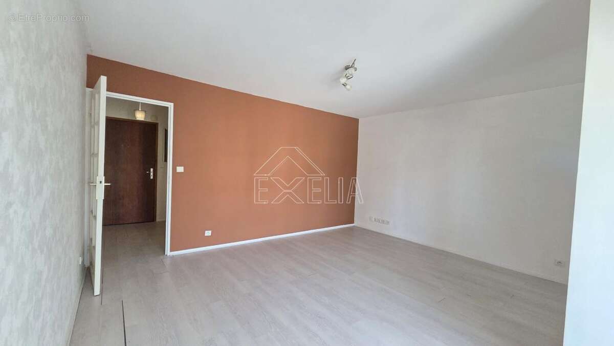 Appartement à MANTES-LA-JOLIE
