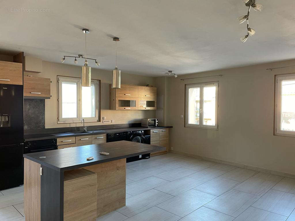 Appartement à PIOLENC