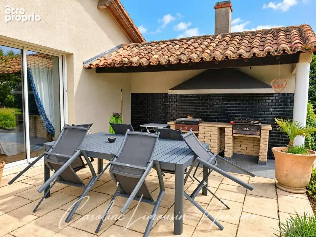 GRANGE RENOVEE entre Cholet et La Tessoualle - 338 m2 habita - photo 3