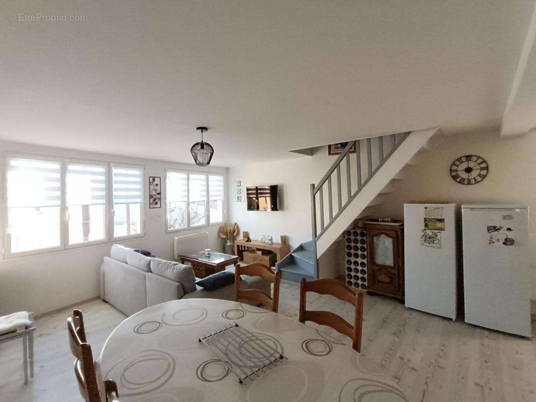 Maison à SAINT-GEORGES-DE-DIDONNE