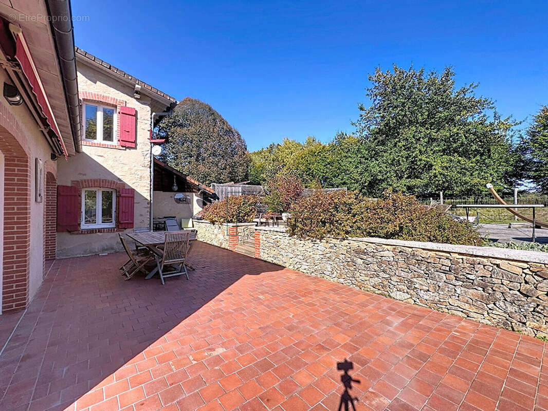 Maison Ambazac 6 pièce(s) 221 m2 - photo 5