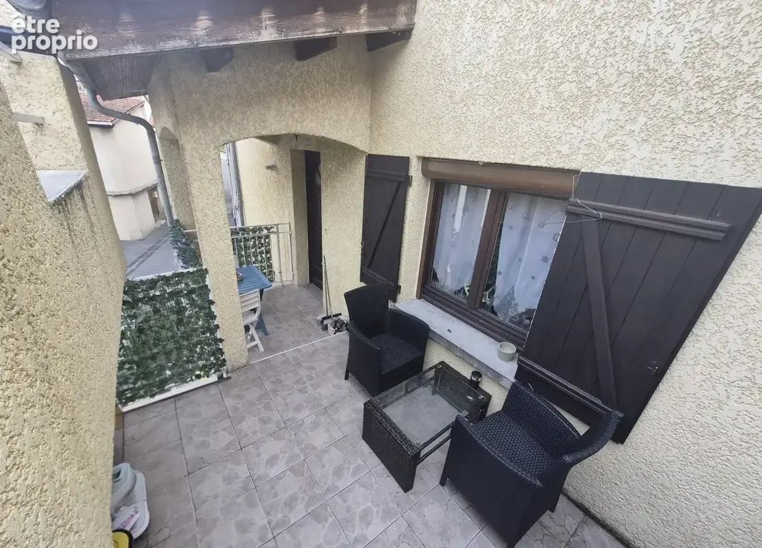 Maison 5 pièces-3 chambres, terrasses et garage - photo 8