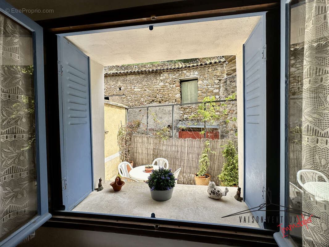 Maison à MIRABEL-AUX-BARONNIES