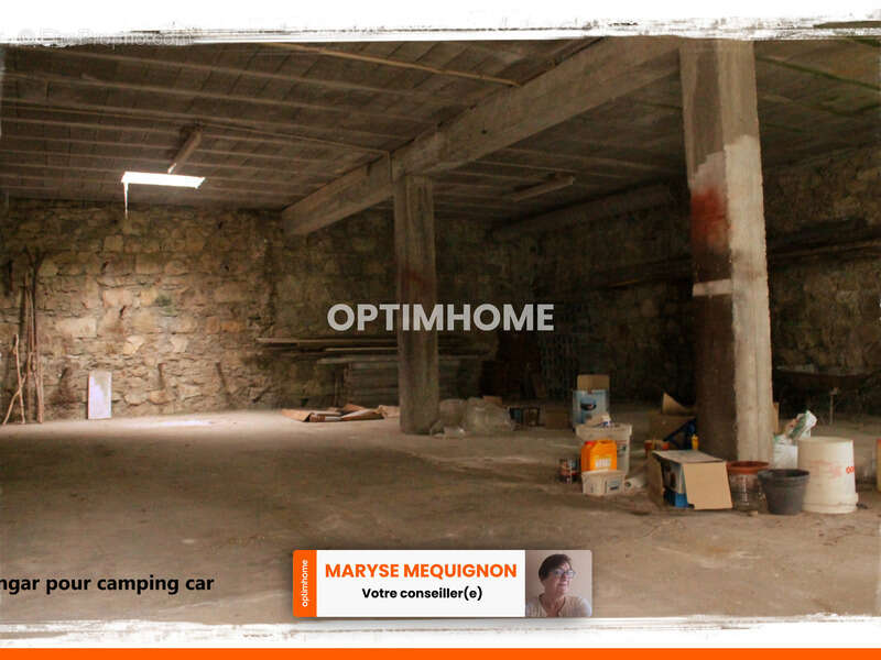 Maison à CELLES-SUR-DUROLLE