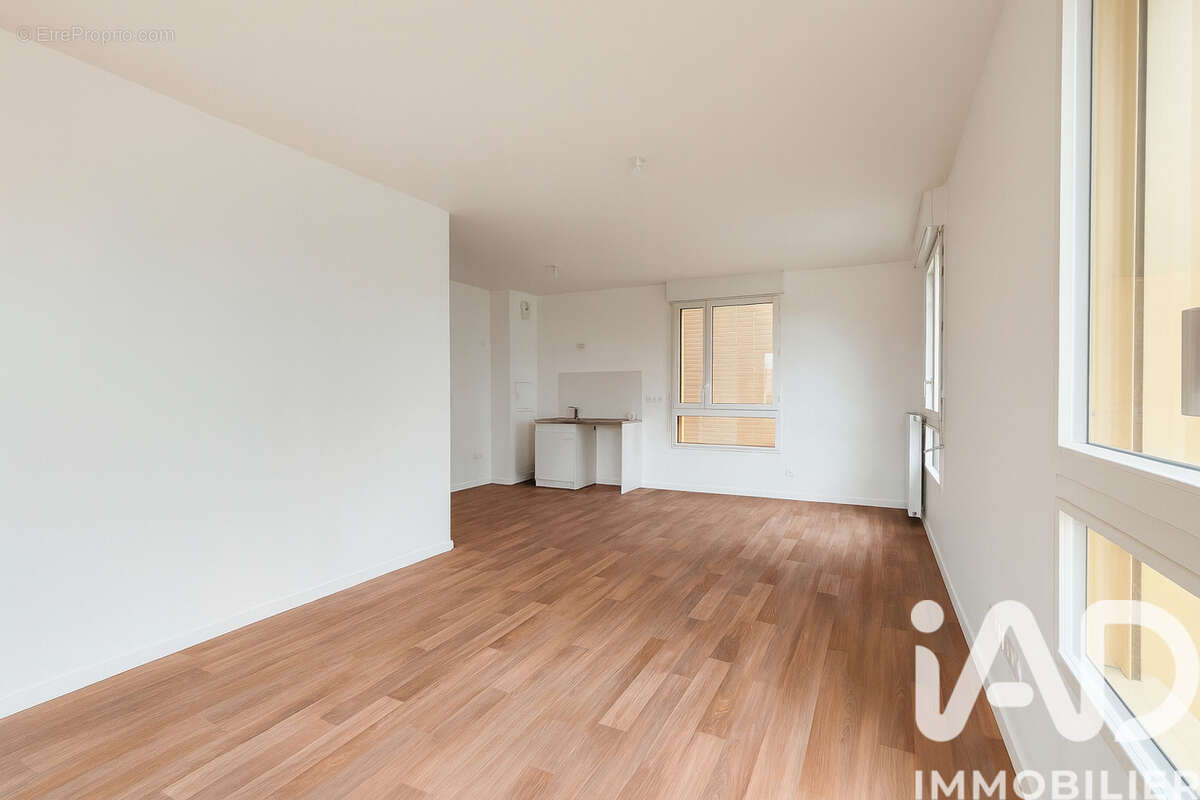 Photo 8 - Appartement à CLICHY-SOUS-BOIS