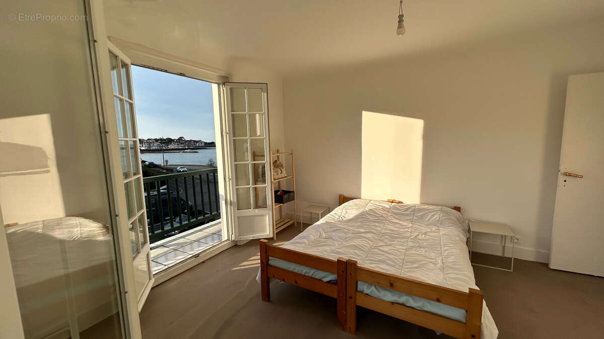 Appartement à CIBOURE