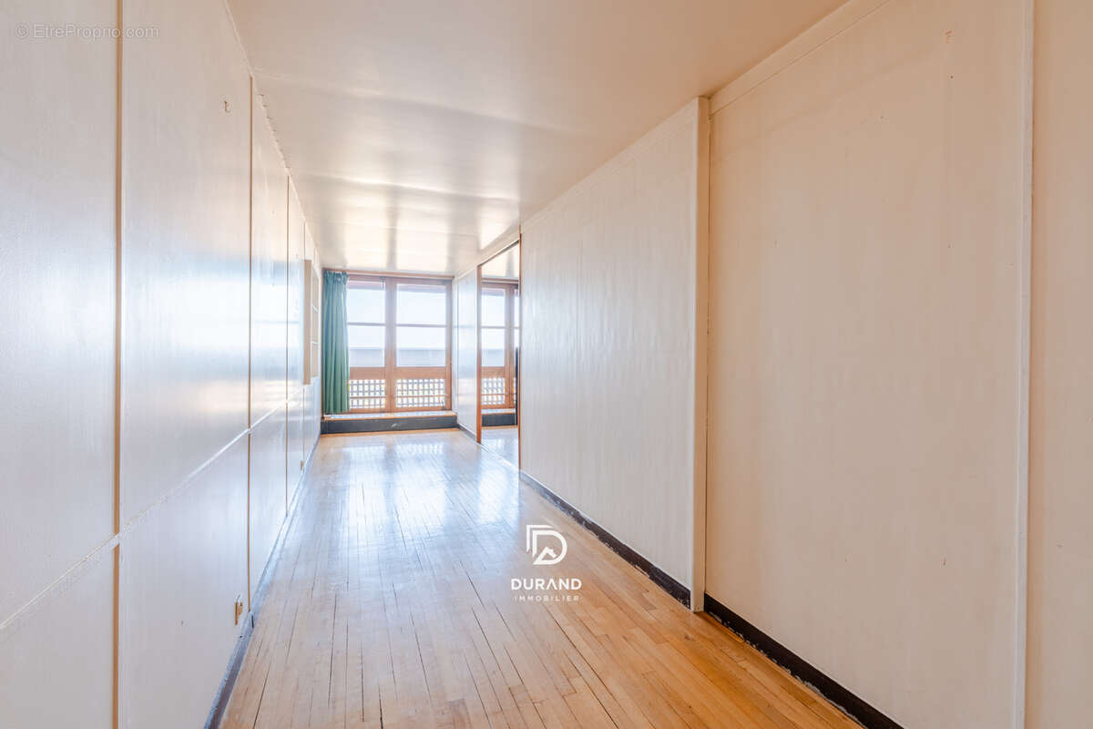 Appartement à MARSEILLE-8E