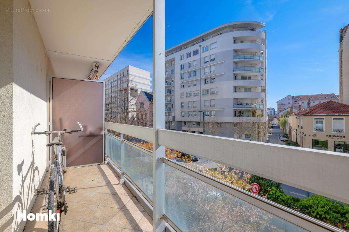 Appartement à VILLEURBANNE